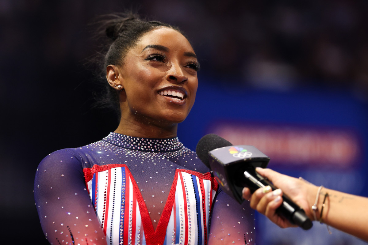 Breaking News: Simone Biles Sends Farewell Message to Her Husband Before NFL Season...see more